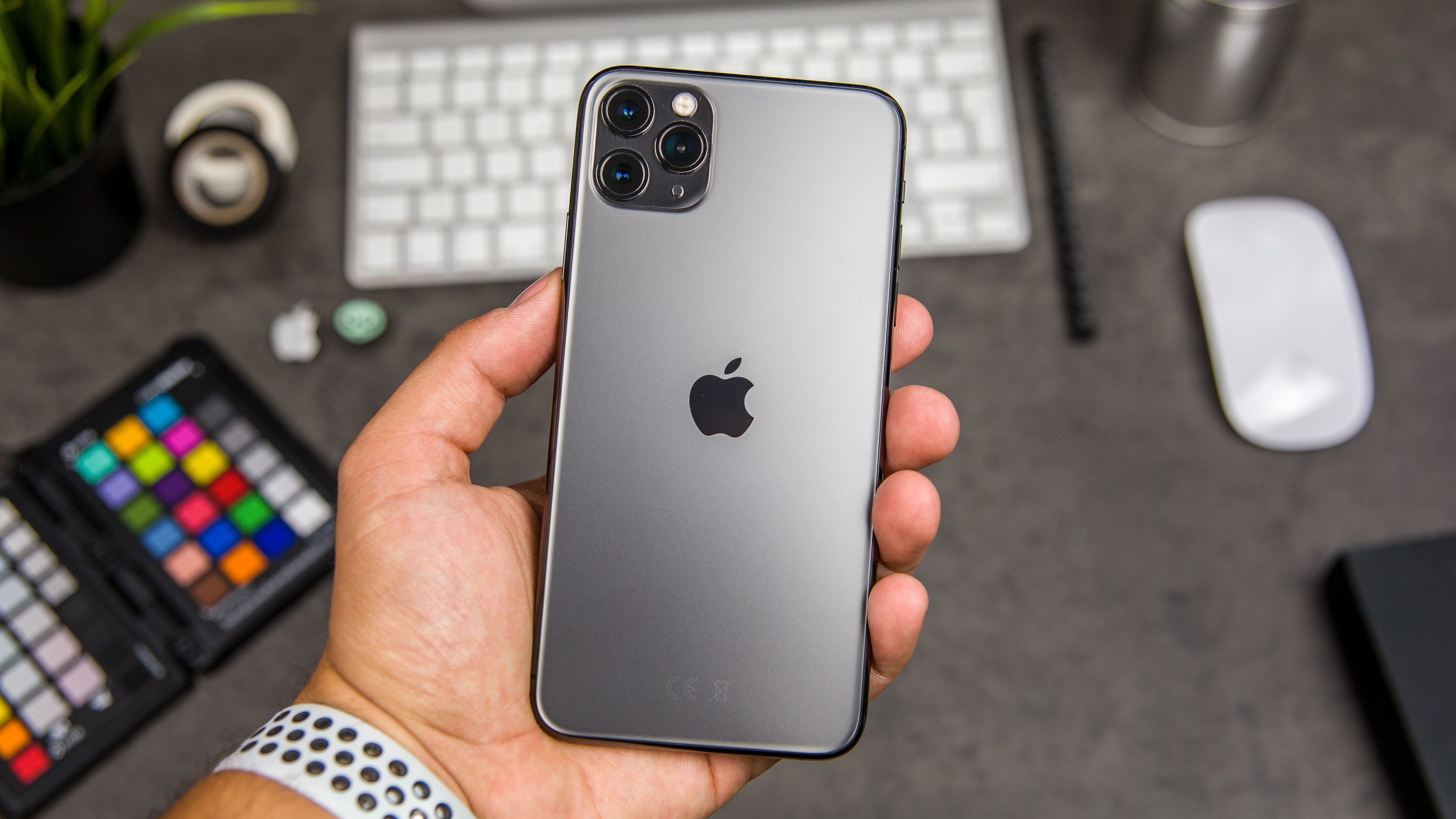 iPhone 11 pro max giam gia anh 1