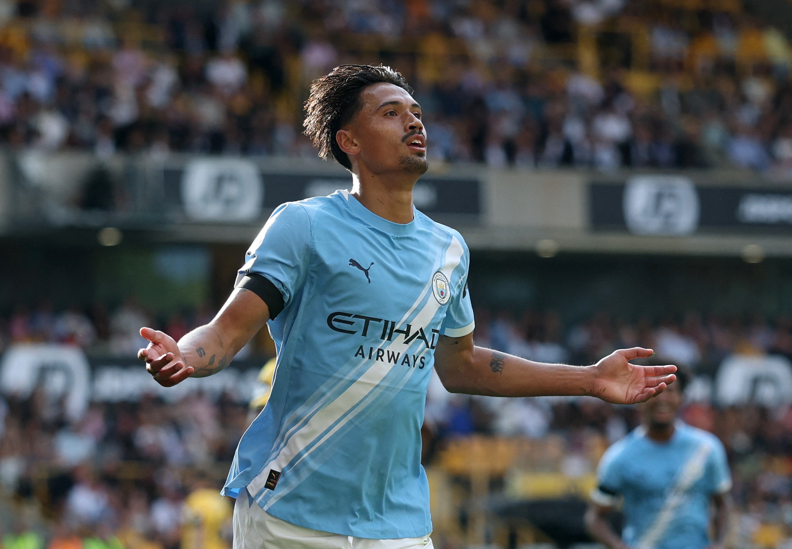 Nhin Reijnders, nguoi Indonesia chi biet ngam ngui hinh anh