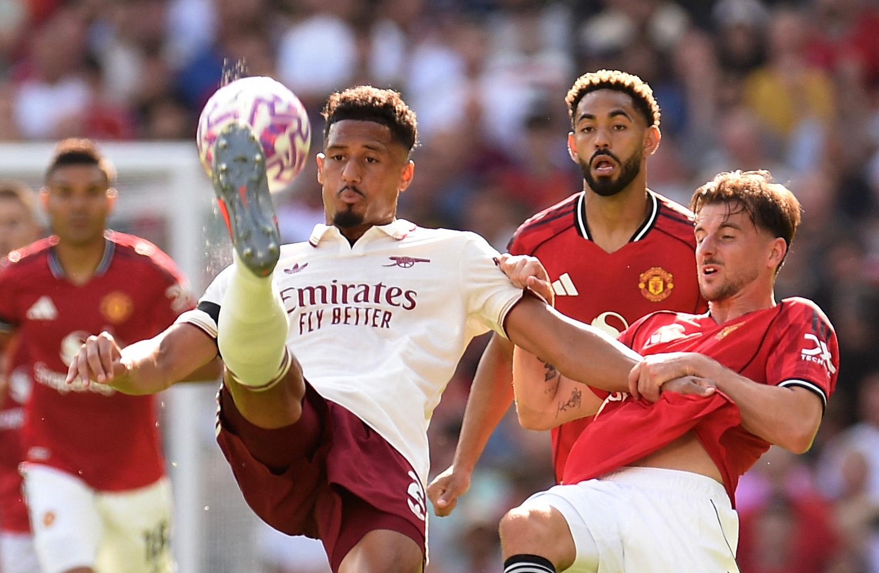 Mount phai chiu trach nhiem trong ban thua cua MU hinh anh