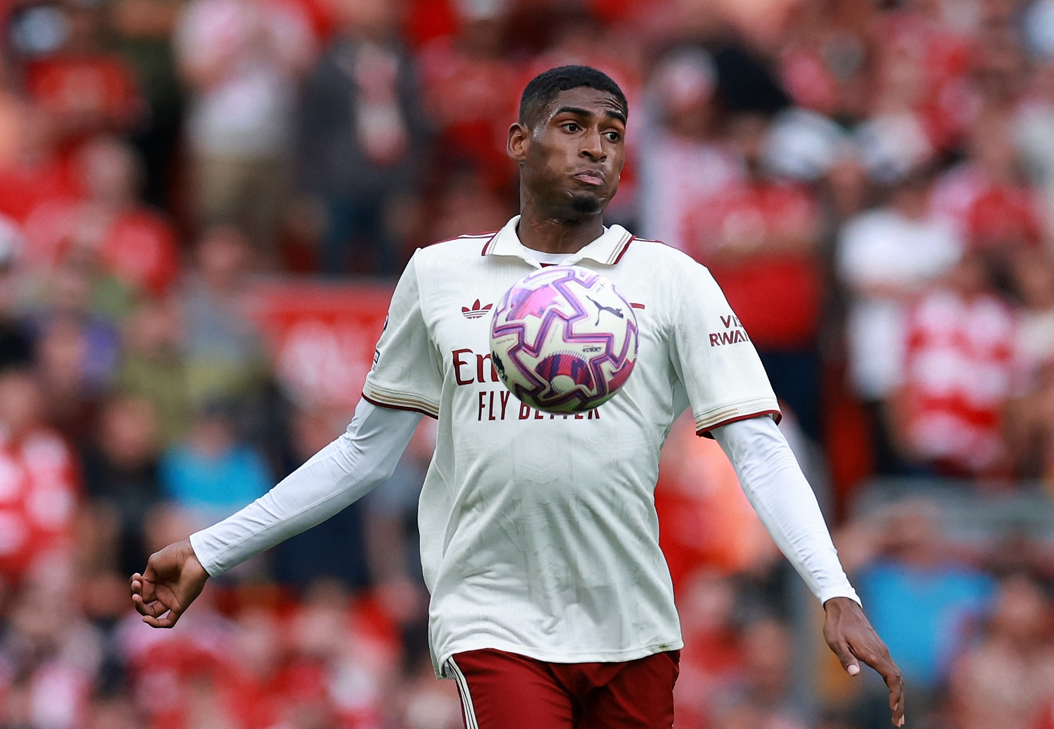Joe Gomez anh 2