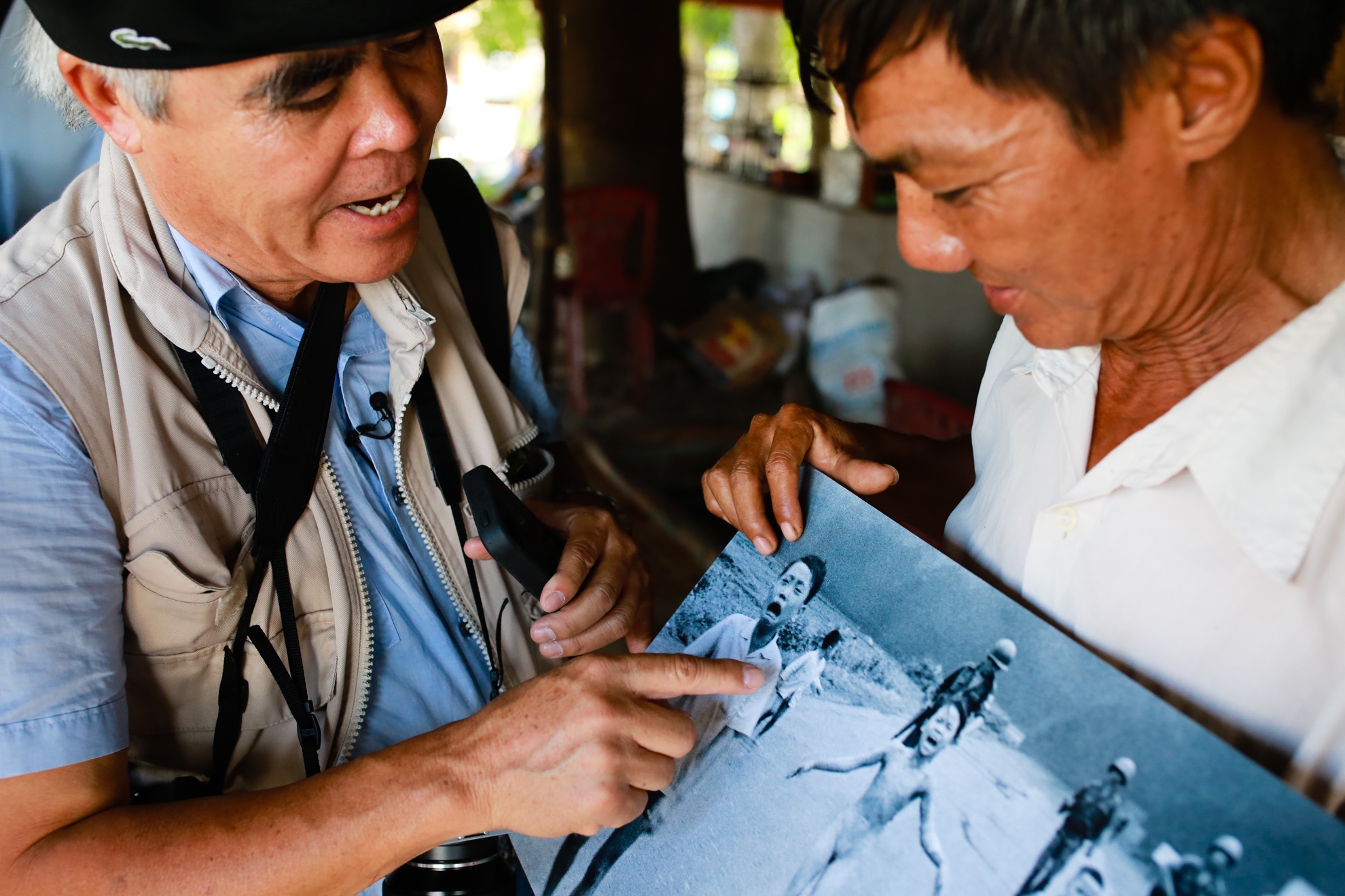 Tham lai noi chup buc anh 'Em be Napalm' hinh anh