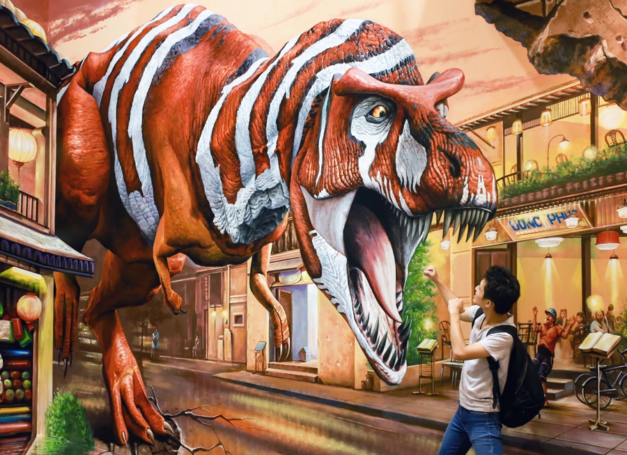 Hang tram buc tranh 3D khong lo cuon hut gioi tre Sai Gon hinh anh