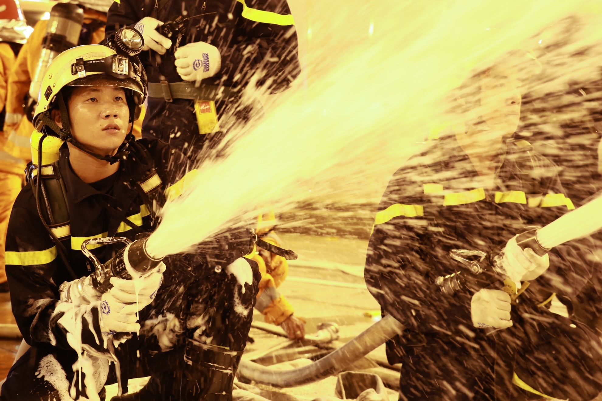 Phong toa, dong cua ham Thu Thiem tap cuu hoa hinh anh