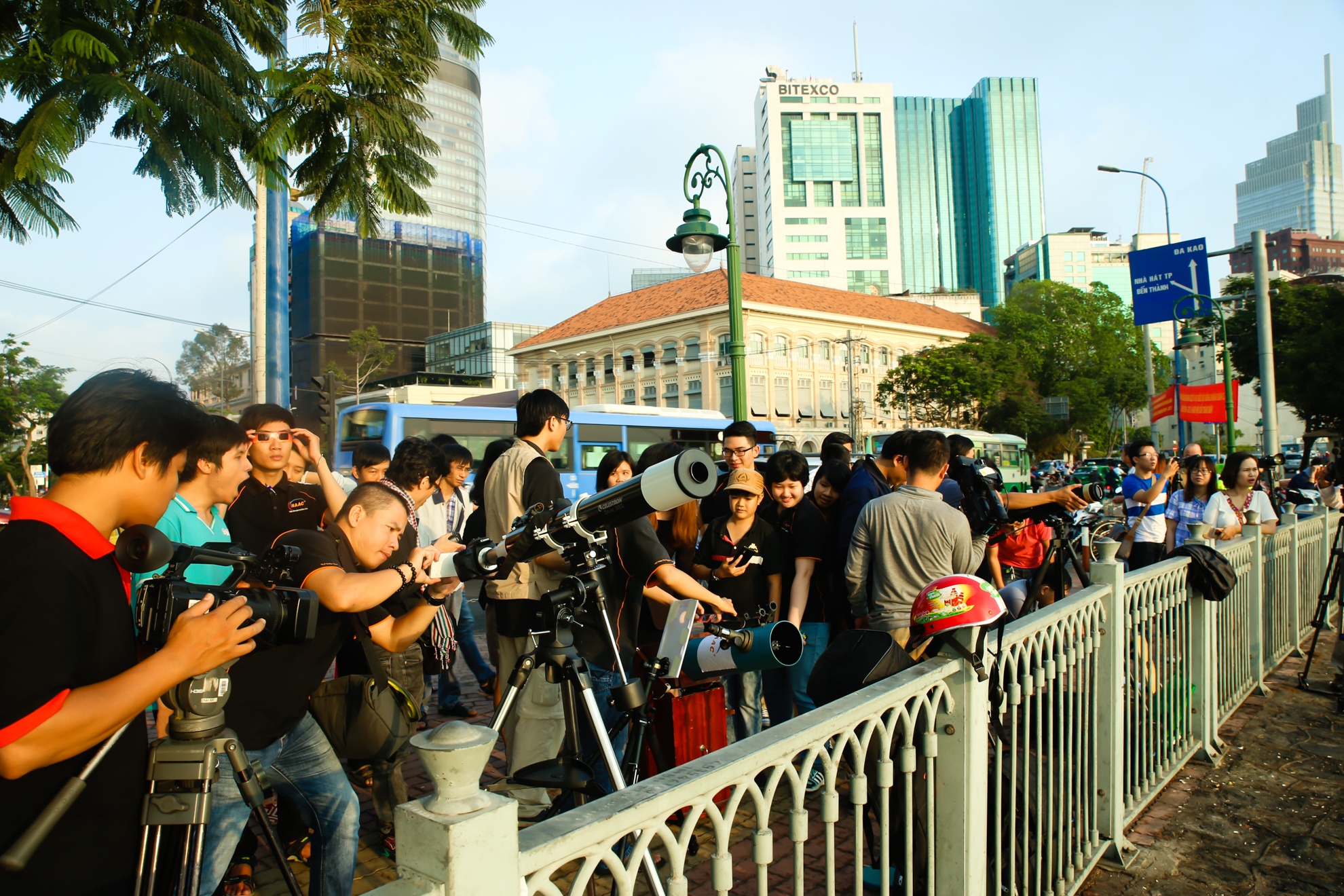 hinh anh nhat thuc anh 2