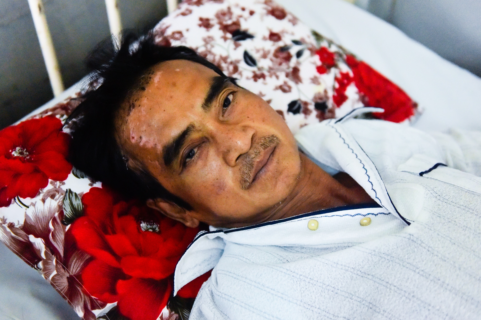 nguoi tu the ky,  huynh van nen,  huynh van nen di tu oan anh 1