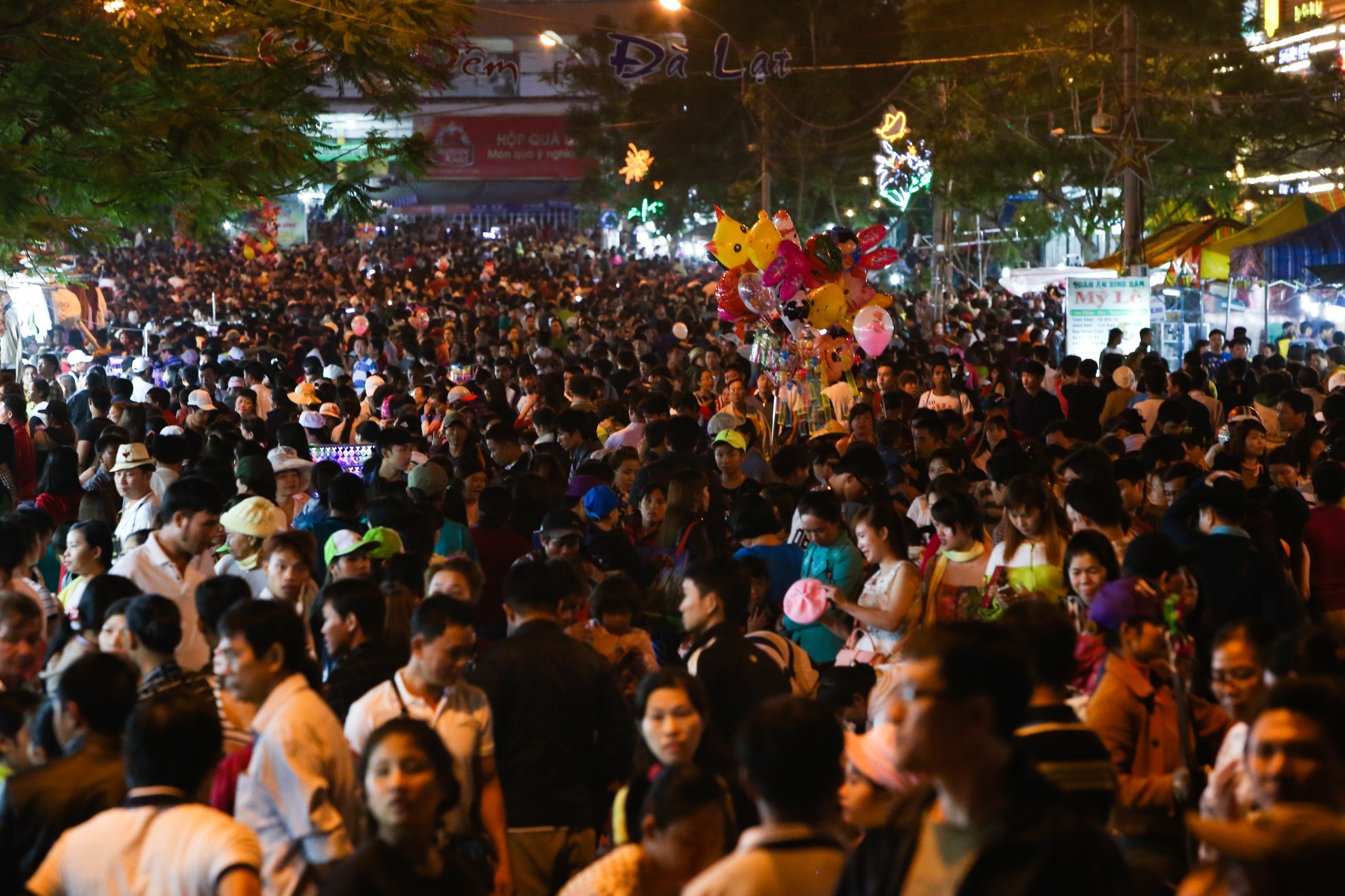 Da Lat dong nghet 30/4 anh 10