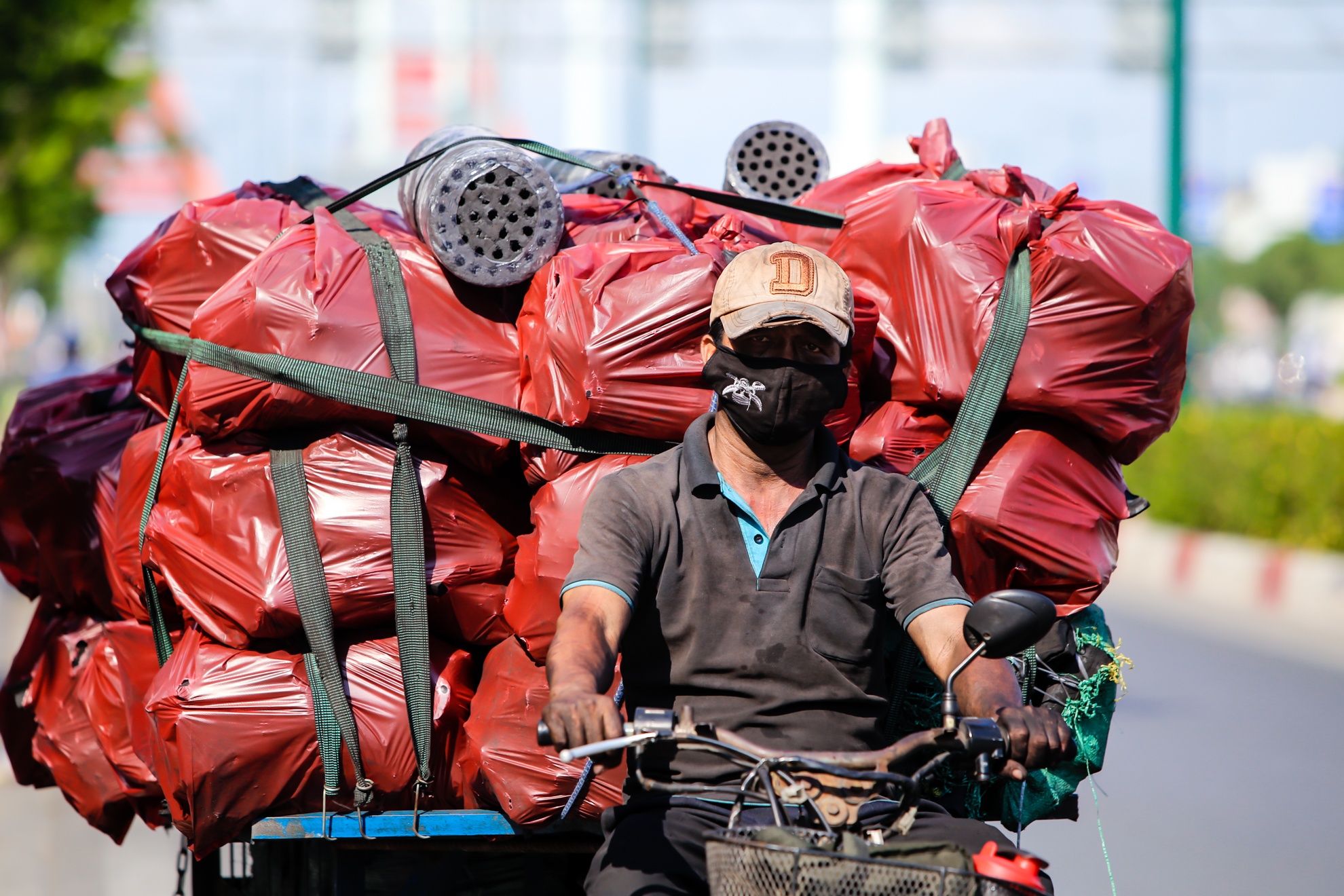 Sai Gon nang nong anh 9