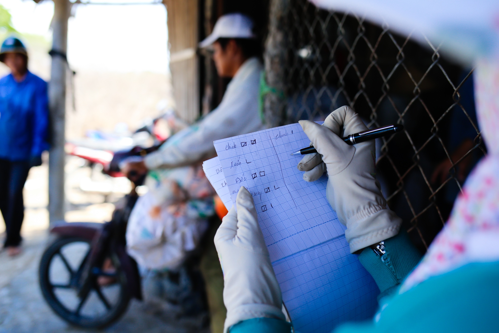 Diem dan Ly Nhon pha san anh 3