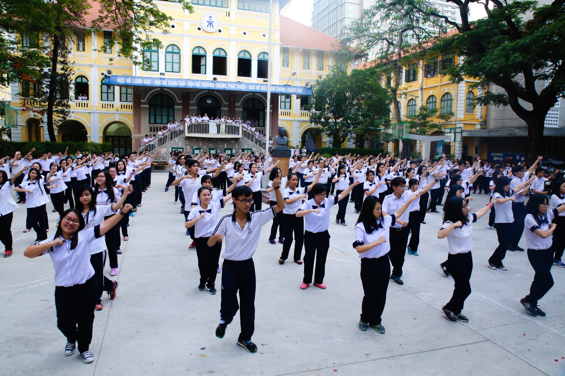 Nuoc mat ngay chia tay anh 1