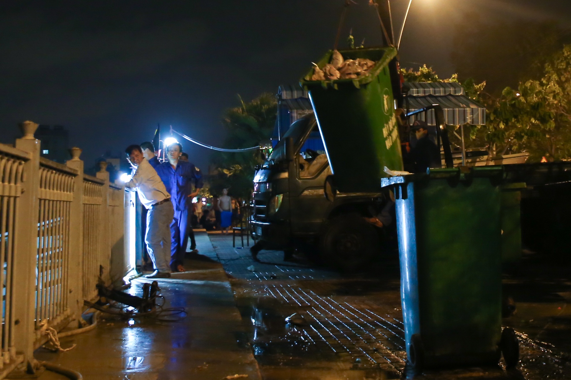 don ca chet tren kenh nhieu loc anh 3