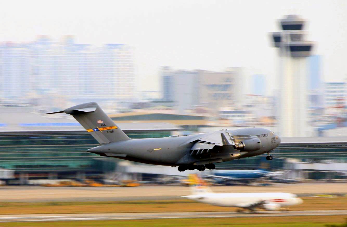 May bay Obama den Viet Nam anh 10