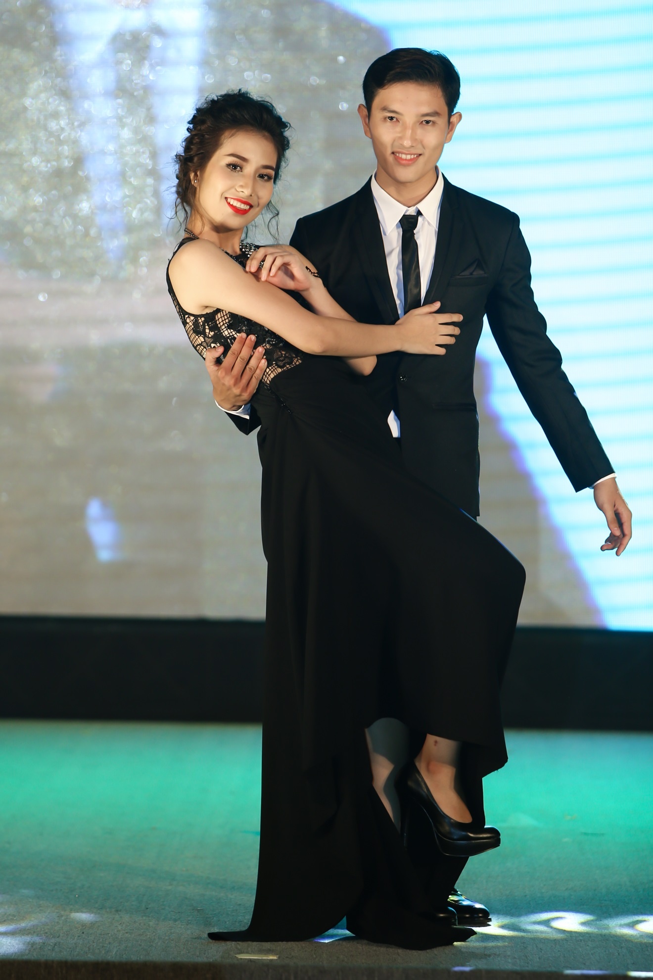 Duyên dáng ngoại thương 2016 ảnh 8 Duyen dang ngoai thuong 2016 anh 8