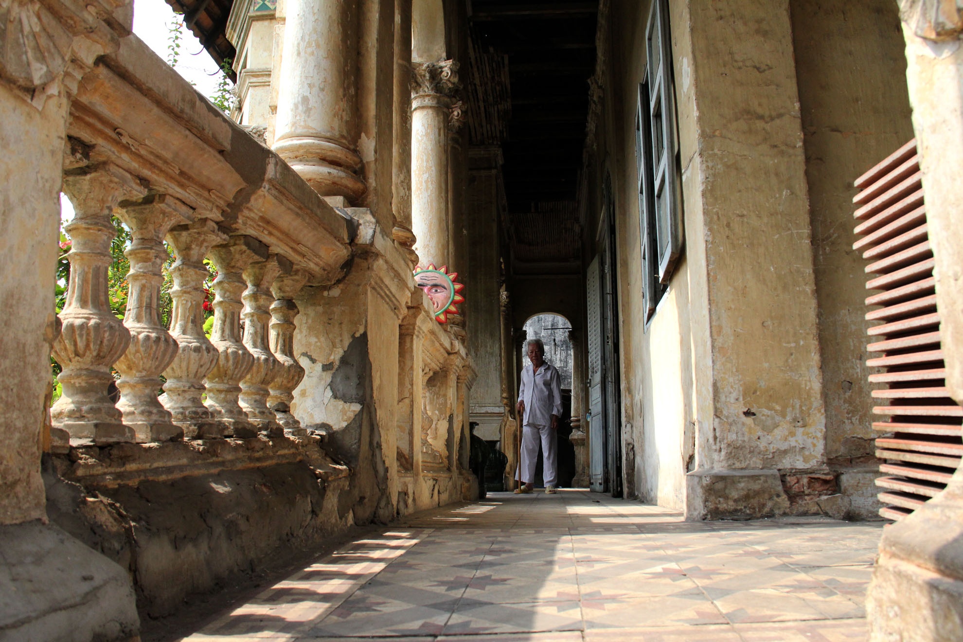 pha nha co thoi Phap anh 7