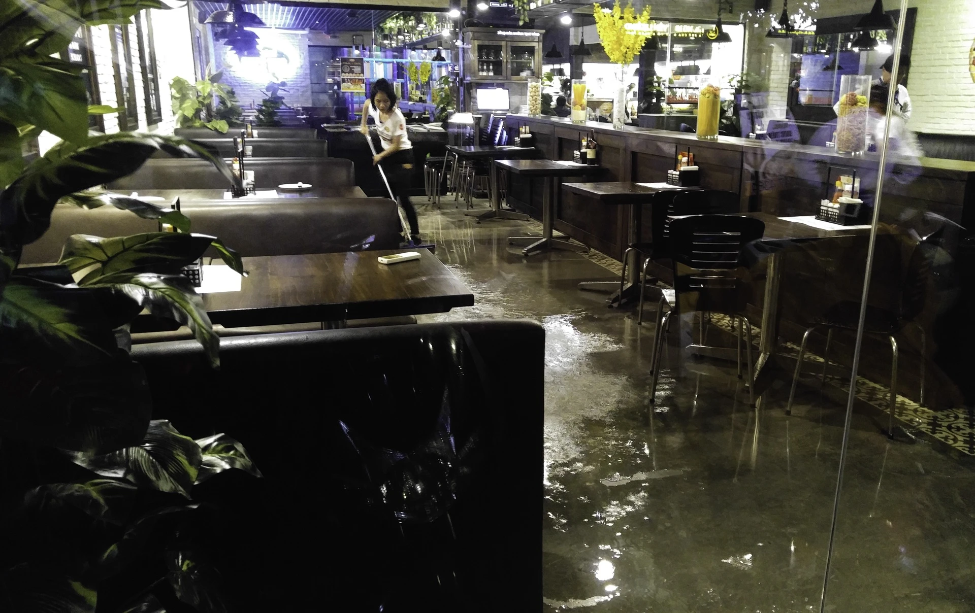 mua ngap o Sai Gon anh 4