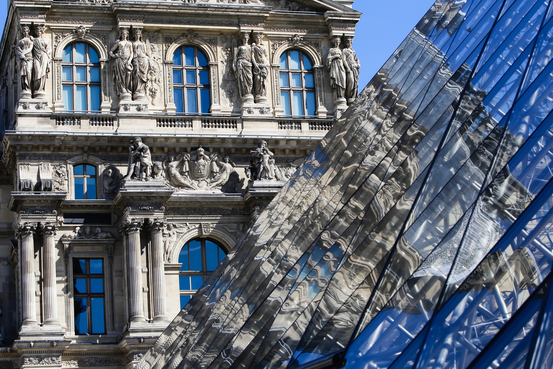 Du lich Paris anh 14