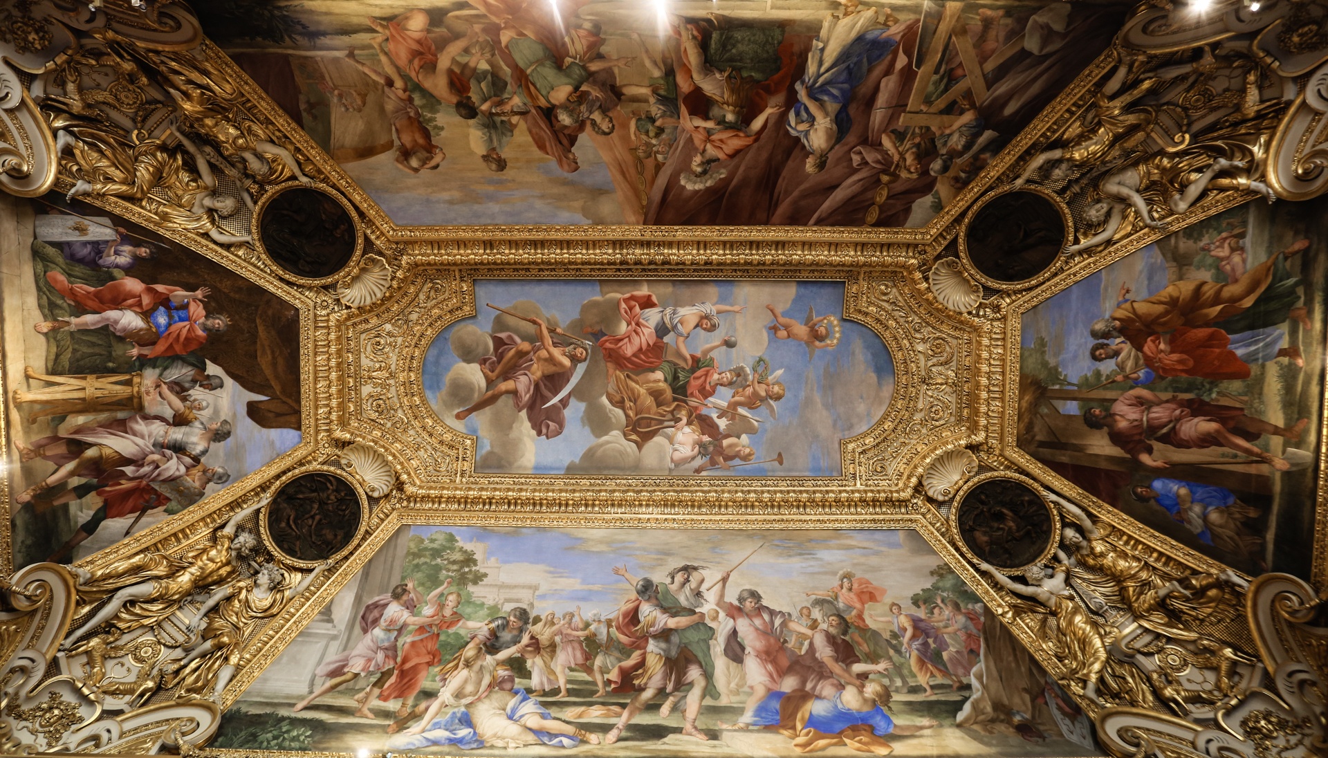 Bao tang nghe thuat lon nhat the gioi hinh anh