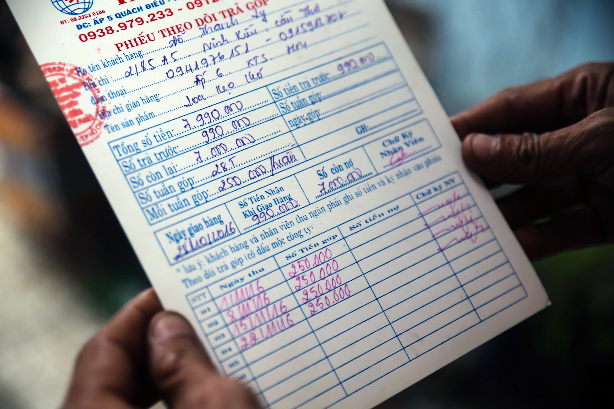 Cau be 11 tuoi hat rong nuoi gia dinh anh 18