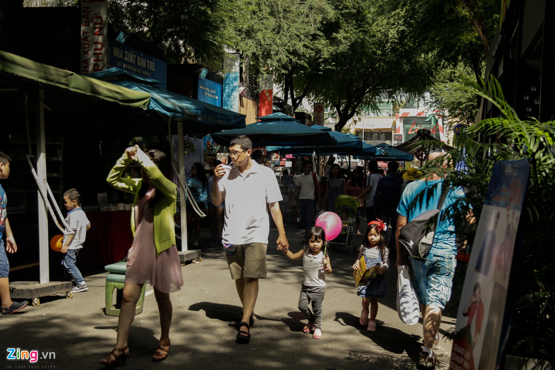 Duong sach nhon nhip cuoi tuan anh 1