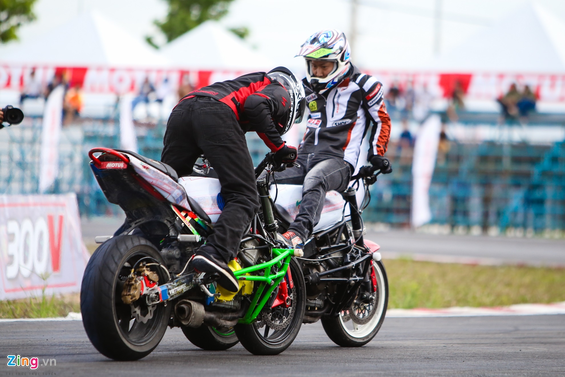 Motul Stunt Fest o Binh Duong anh 11