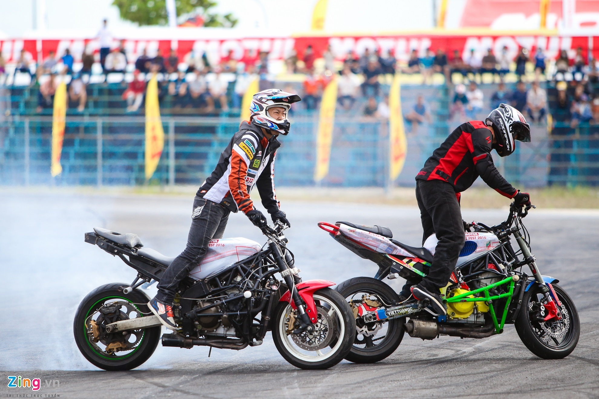 Motul Stunt Fest o Binh Duong anh 1