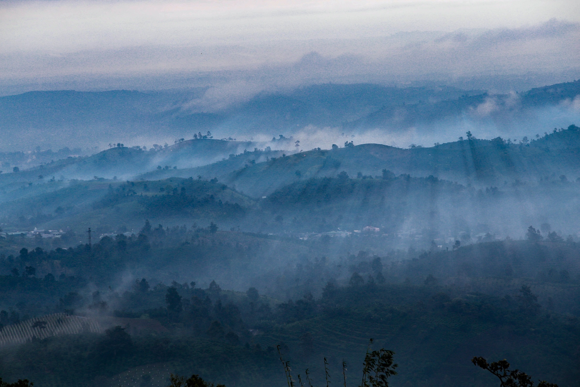 Linh quy phap an ngoi chua tren may anh 4