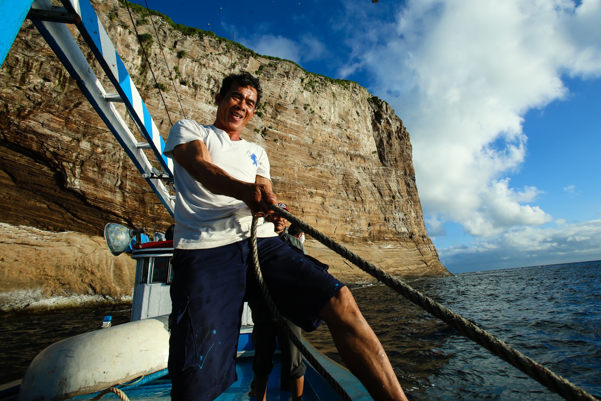 Hon Hai khoi da khong lo giua bien dong anh 2
