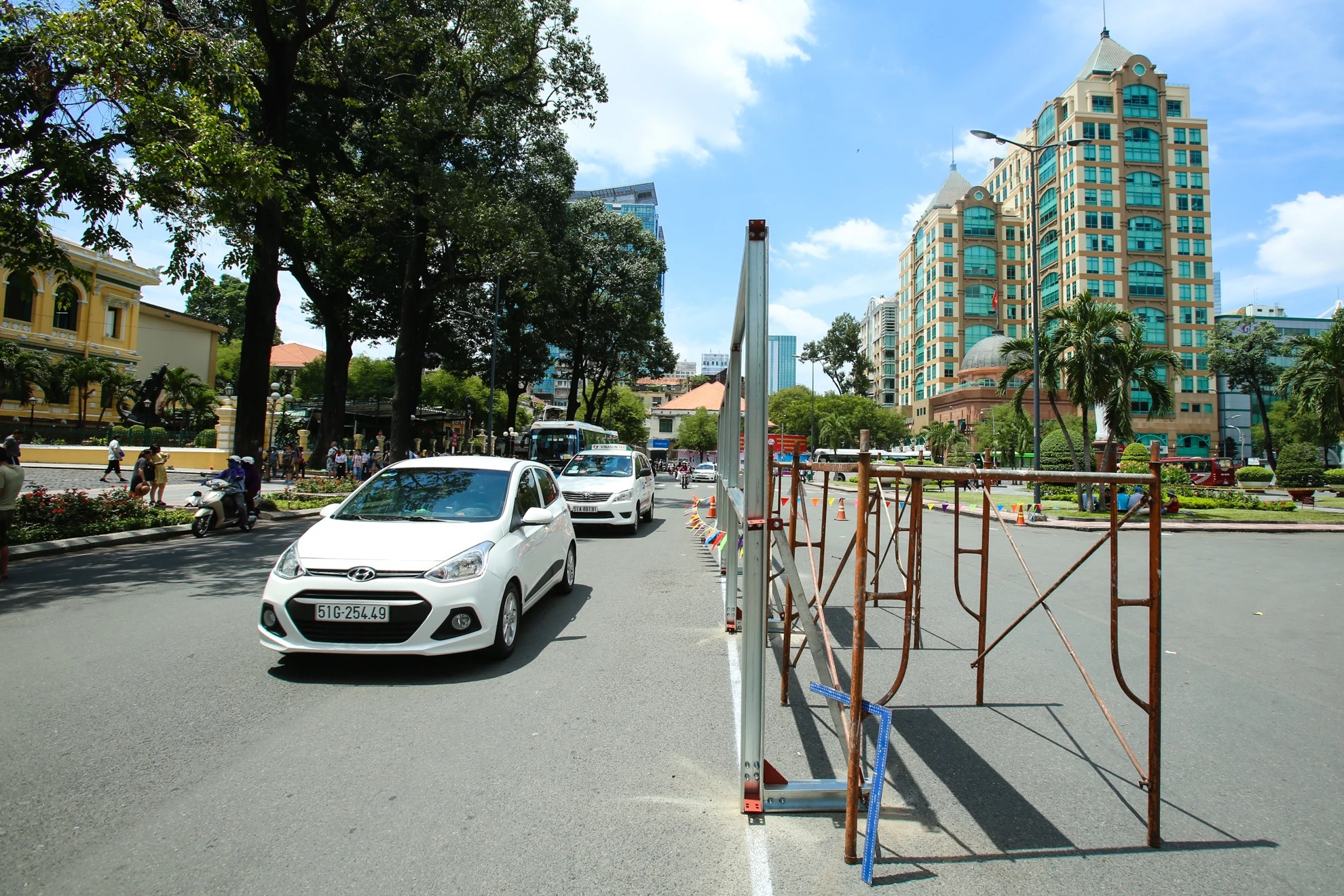 Trung tu nha tho Duc Ba anh 3