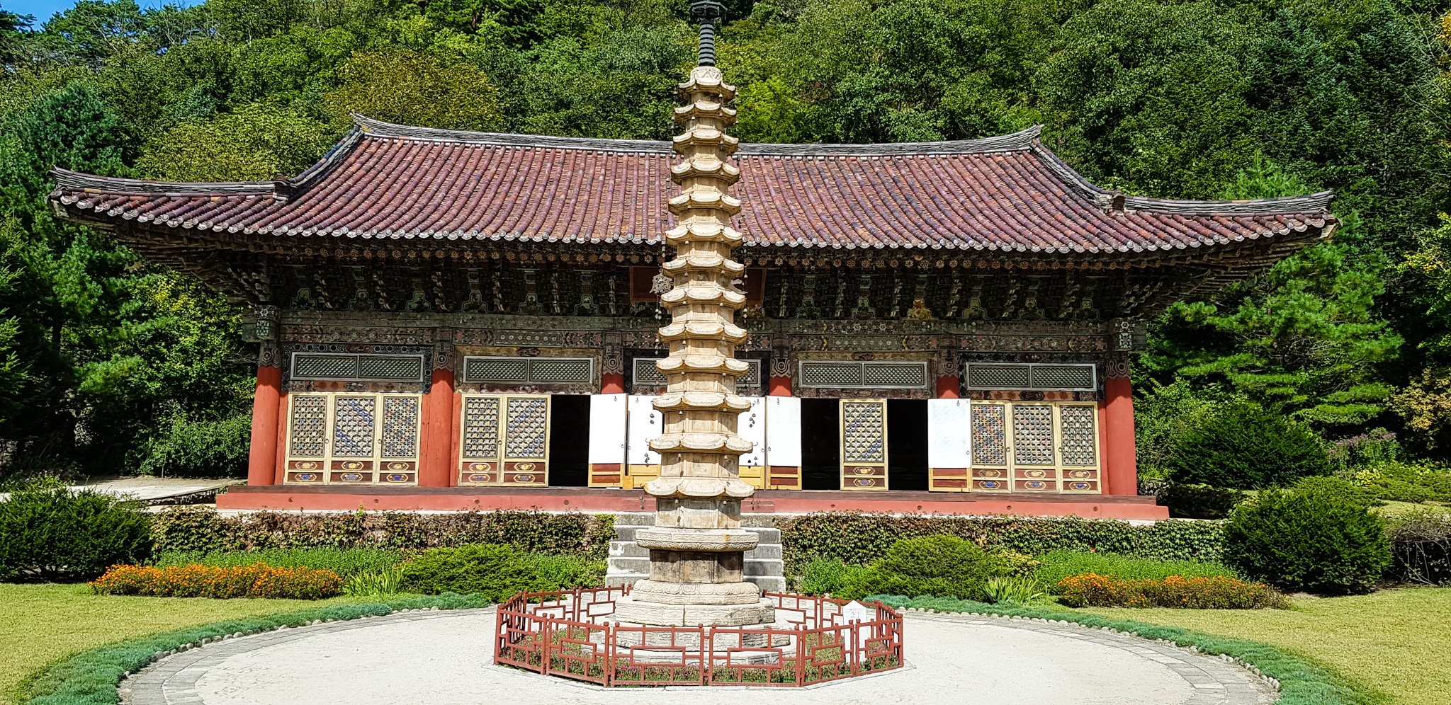 Tham 2 bau vat quoc gia cua Trieu Tien hinh anh