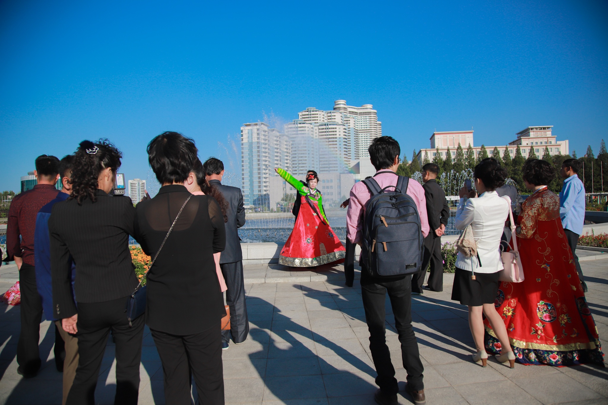 Chup anh cuoi  o Trieu Tien anh 2