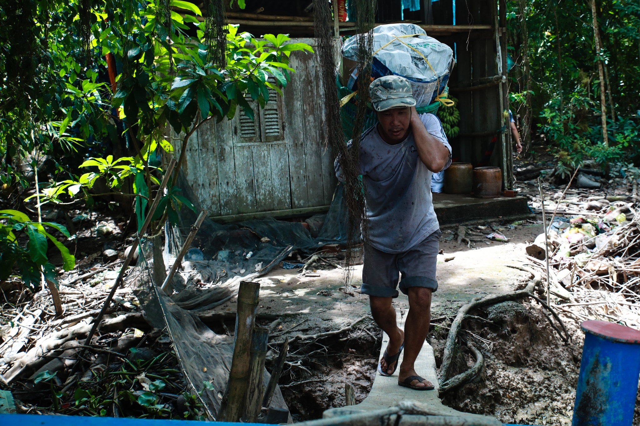 Doi thuong ho tren dat phuong Nam anh 11