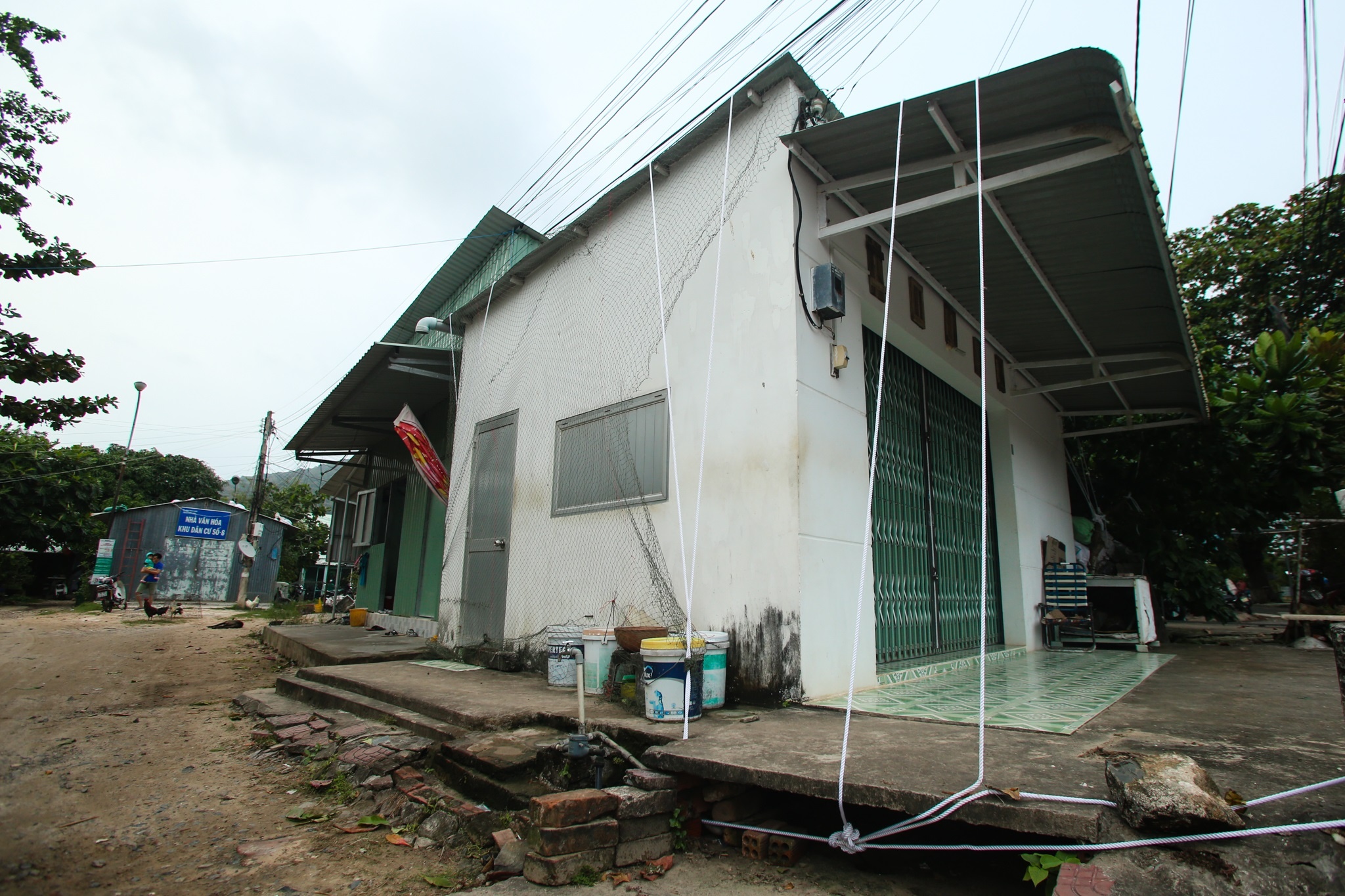 Cong binh giup dan Con Dao chong bao Tempin anh 7