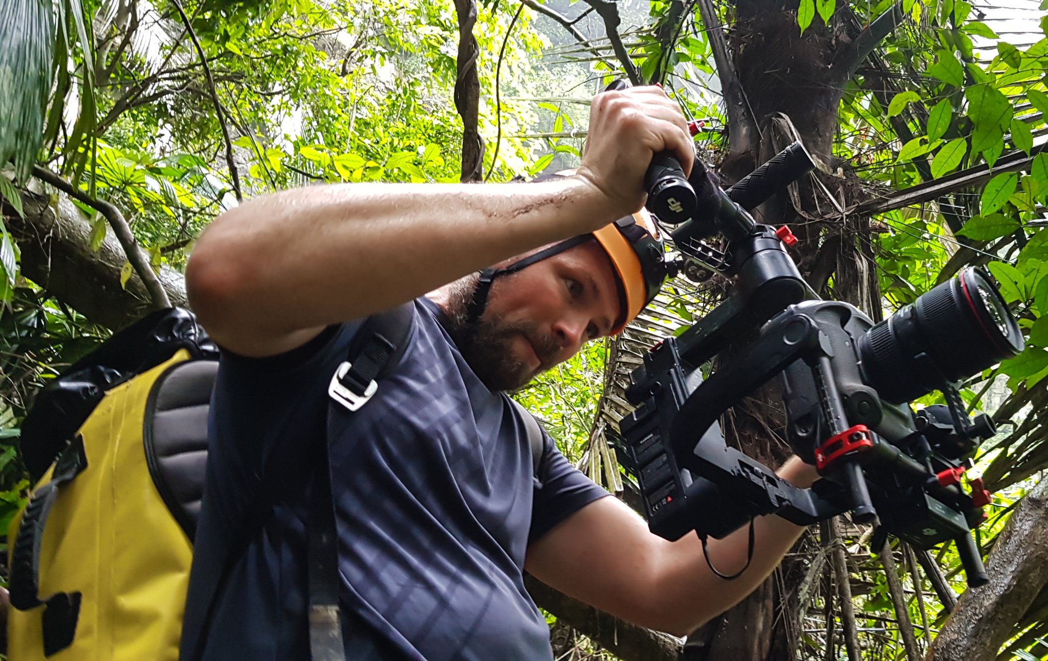 Kham pha hang dong Tu Lan anh 40