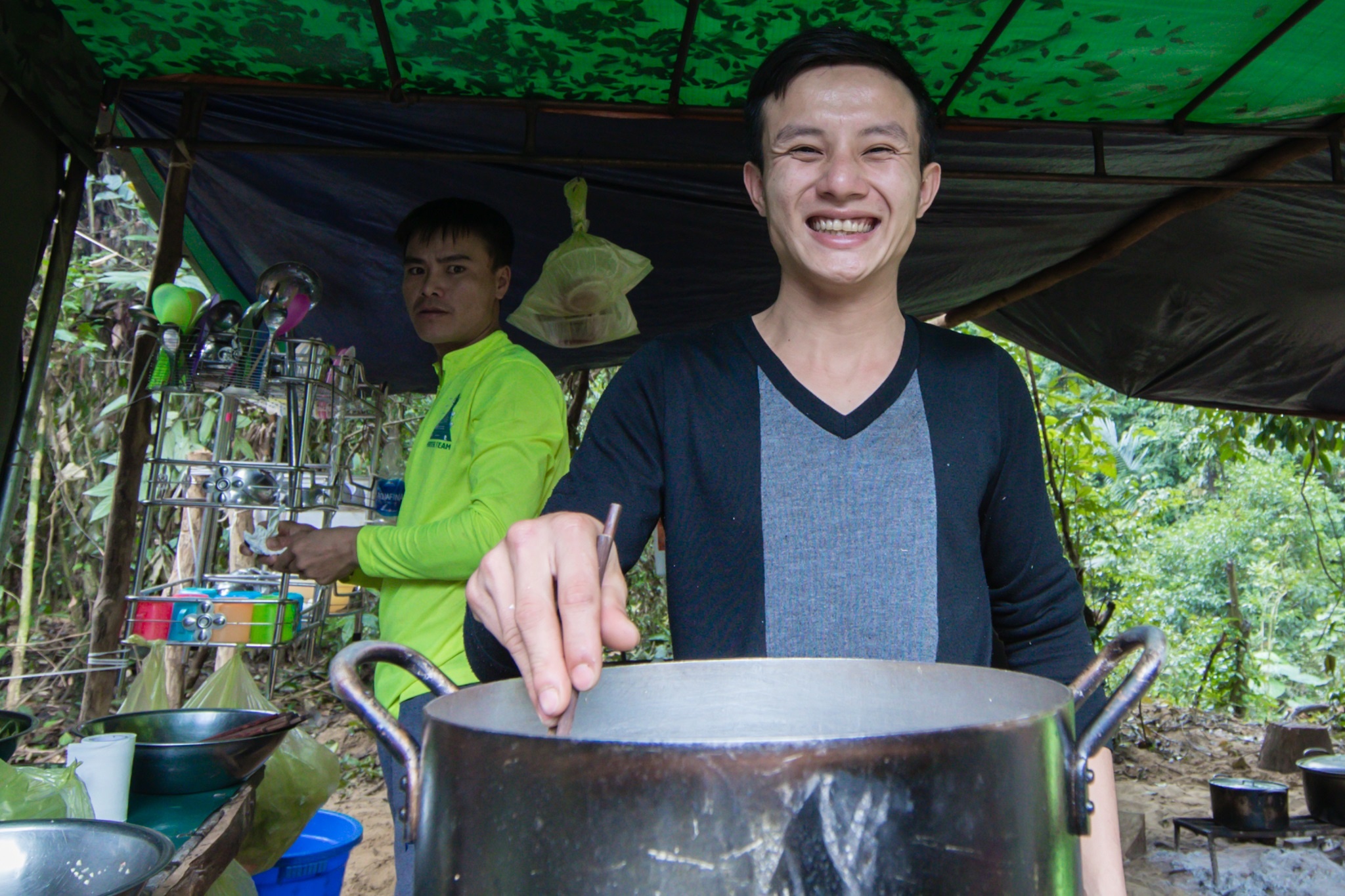 Kham pha hang dong Tu Lan anh 22