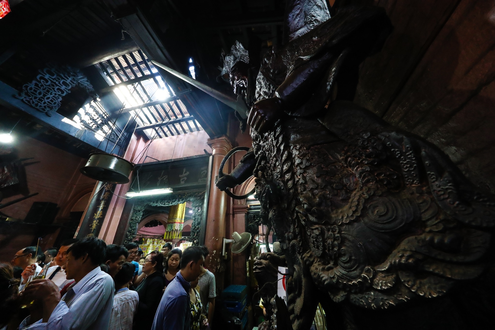 Nguoi dan den chua Ngoc Hoang cau con nam moi anh 5