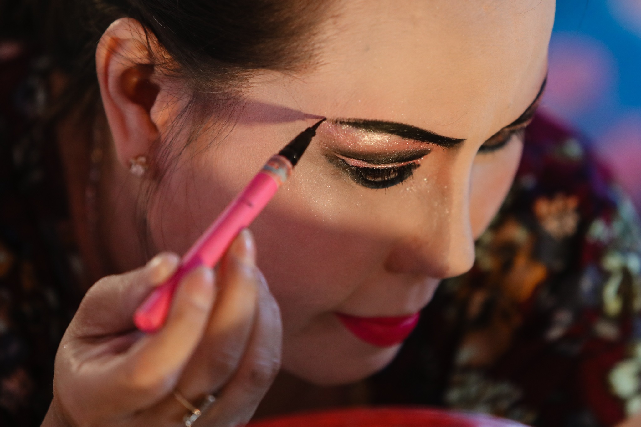 Nguoi dan do ve Lang Ong ba Chieu xem tuong co Ngoc Ky Lan anh 6