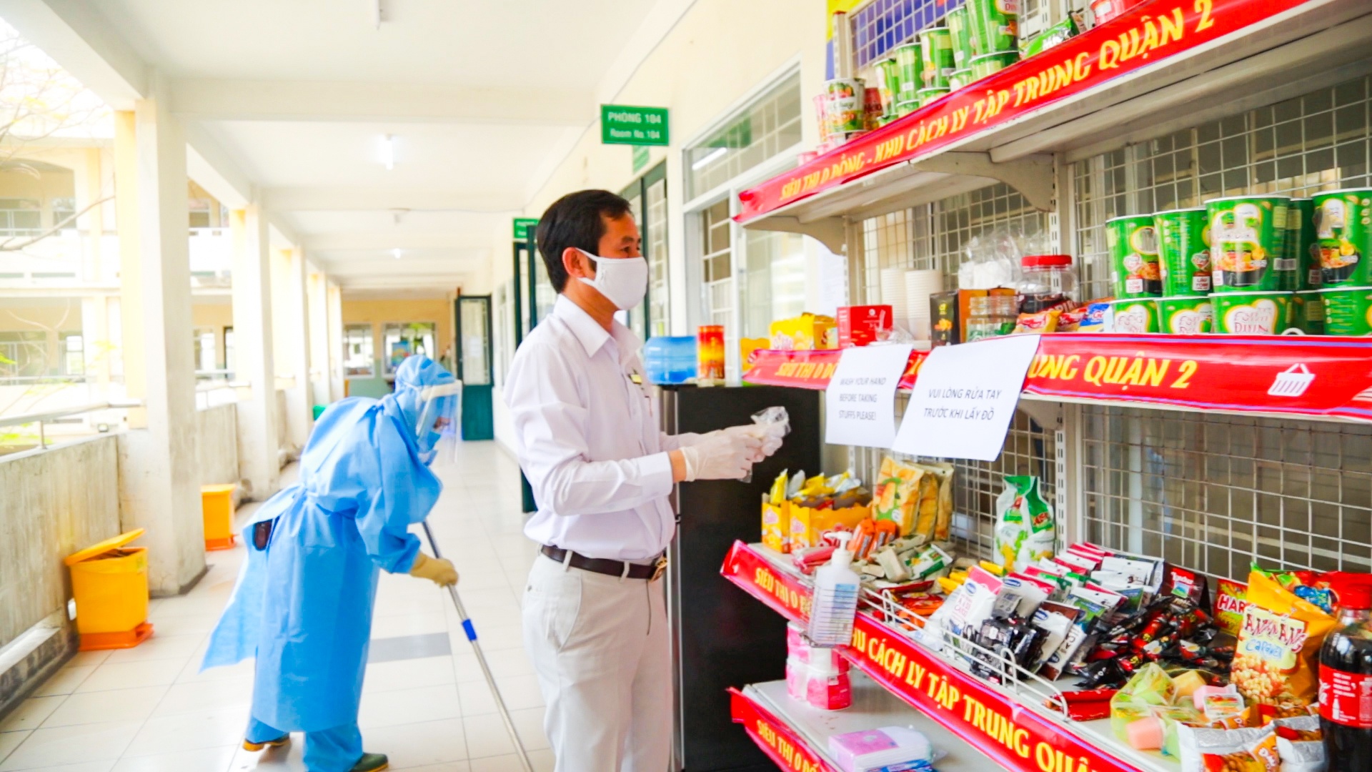 'Sieu thi 0 dong' cho nguoi dang cach ly o quan 2 (TP.HCM) hinh anh