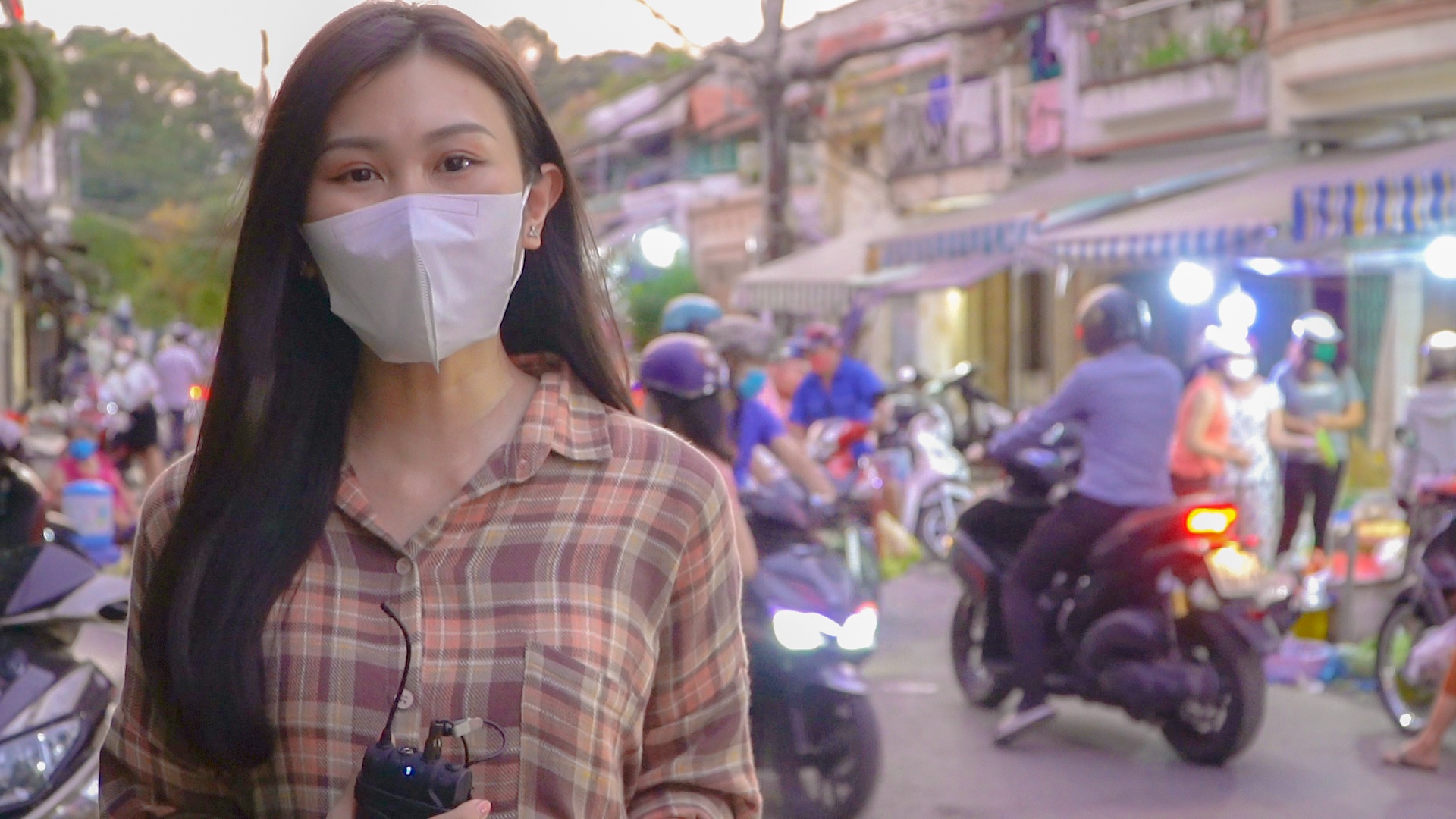 Hang quan tai TP.HCM dong cua truoc lenh cach ly 15 ngay hinh anh