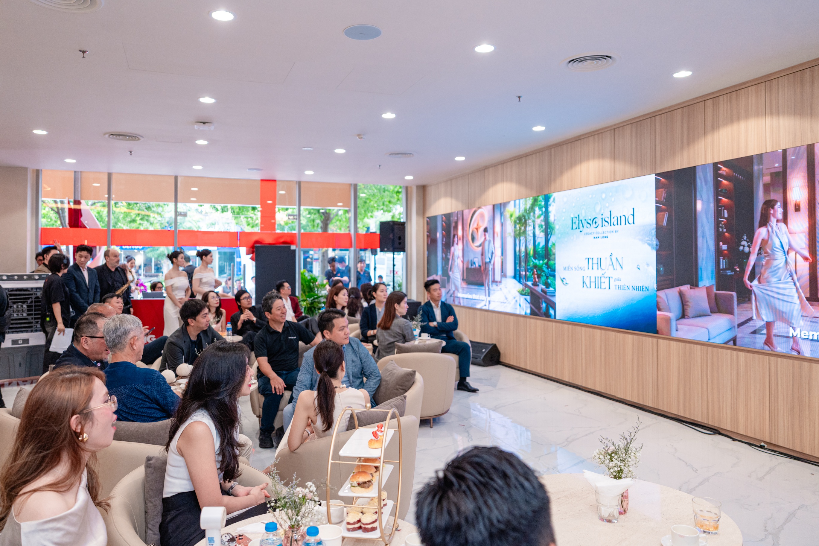 Nam Long Gallery  ảnh 2