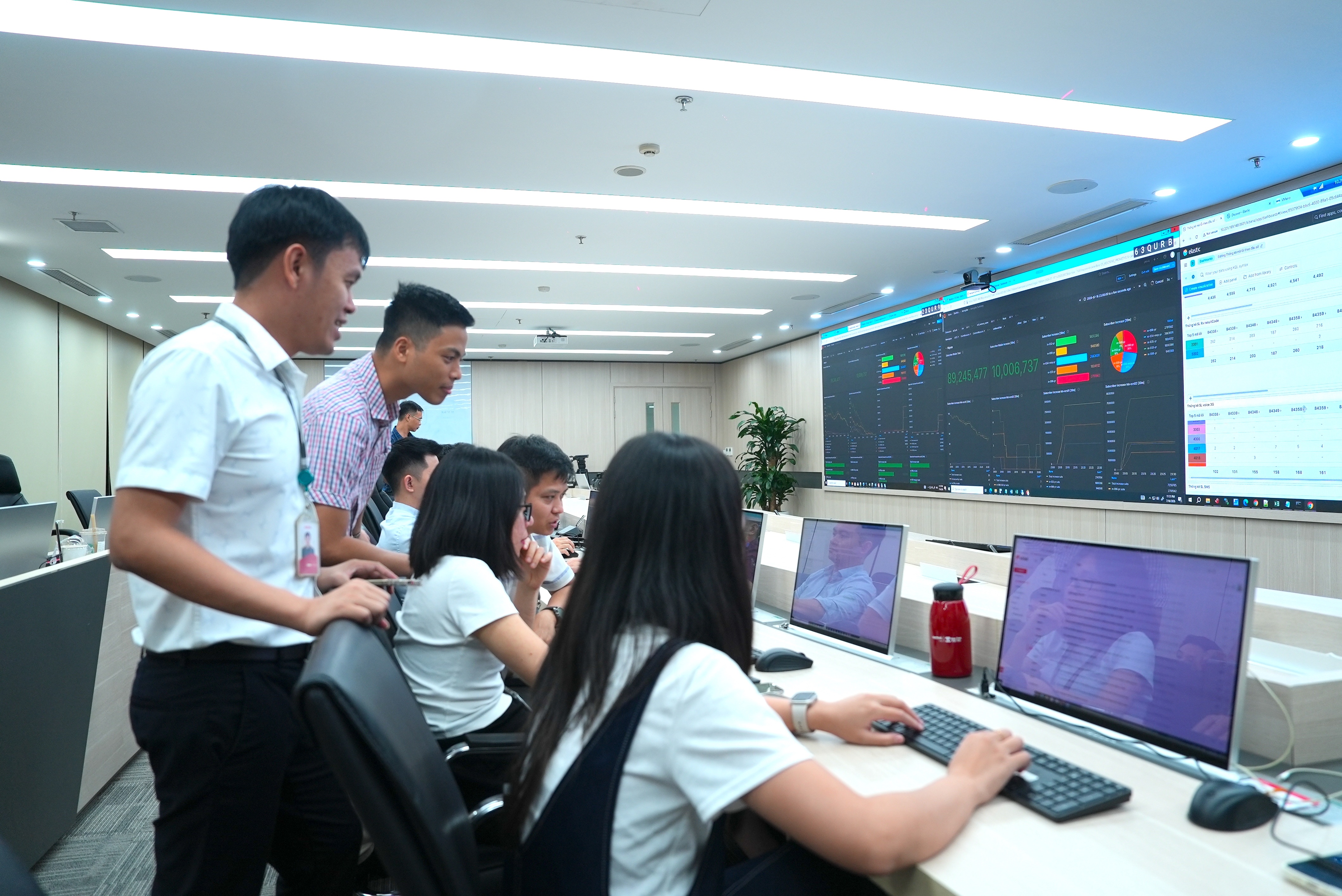 Viettel High Tech ảnh 5