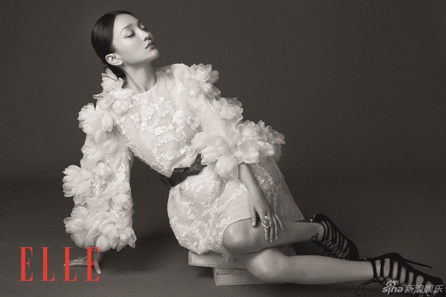 Chau Tan quy phai, pha cach tren tap chi hinh anh