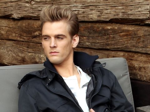 Aaron Carter tuyen bo pha san o tuoi 25 hinh anh