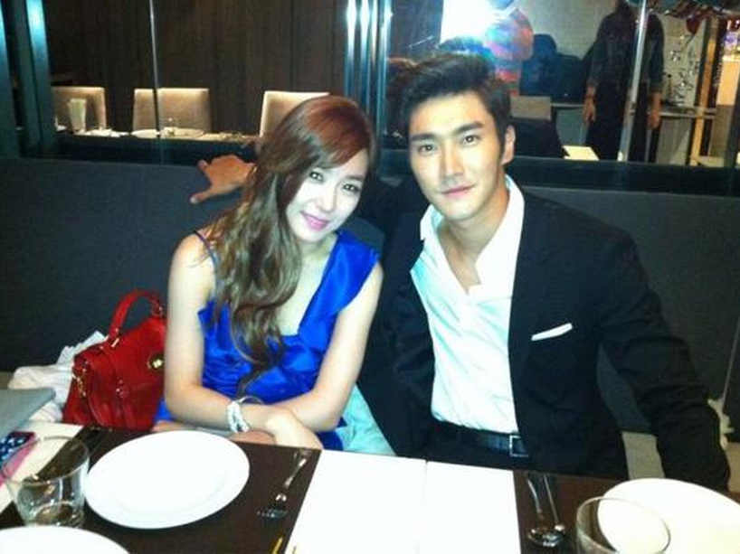 SNSD va nhung tin don hen ho khien fan mat an, mat ngu hinh anh