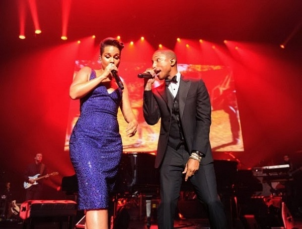 Pharell Williams moi Alicia Keys hat nhac phim 'Nguoi nhen' hinh anh