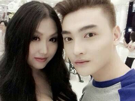 Phi Thanh Van chi 20.000 USD sua sac dep cho hot boy hinh anh