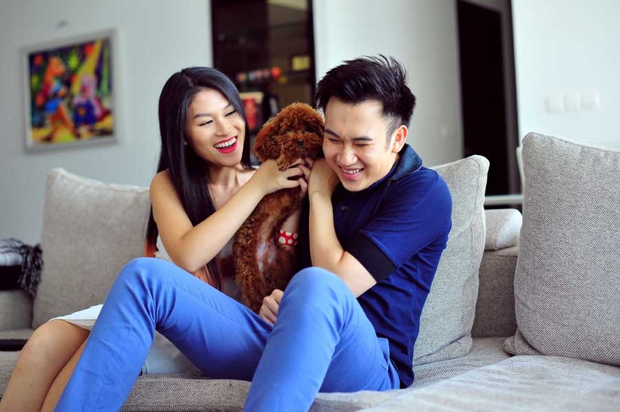 Đầu tháng 4, Dương Triệu Vũ sẽ phát hành single Chơi vơi trong cơn đau và anh sẽ đi lưu diễn châu Âu nhằm quảng bá cho dự án này ngay sau đấy.