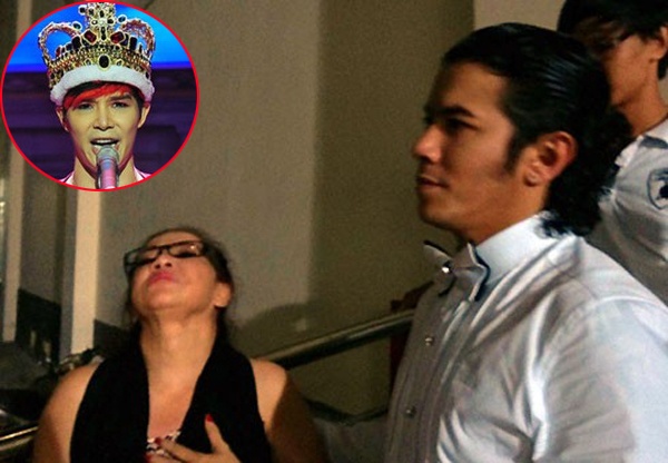 Cuộc thi Chinh phục đỉnh cao không chỉ gây tranh cãi về chất lượng mà còn về những lùm xùm xoay quanh tranh cãi giữa 2 thí sinh Nathan Lee và Kasim Hoàng Vũ. Sự việc bắt nguồn vào lúc kết thúc đêm chung kết đầu tiên tối 16/3, trong phía hậu trường vang lên tiếng hét giận dữ của cựu ca sĩ nhạc rock Bích Phương, mẹ của Kasim Hoàng Vũ. Lý do khiến bà Bích Phương tức giận vì nghe được lời lẽ không hay của một thí sinh khác nói về con trai bà cũng như không đồng ý với cách chấm điểm của ban giám khảo với Kasim. 