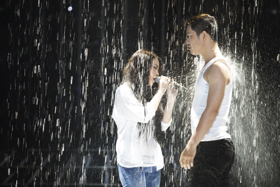 MI-A HÓA THÂN THÀNH NGÔ THANH VÂN VỚI BÀI HÁT CÓ KHI NÀO EM BUỒN. Vốn đã từng làm việc với Ngô Thanh Vân, Mi-A cho biết cô xem phần hóa thân này vừa là lợi thế, vừa là thử thách vì tuy thân thiết, tiếp xúc nhiều với “sư phụ” nhưng chất giọng của chị Vân rất đặc biệt, không quá mỏng mà cũng không quá dày nhưng ca từ rất dứt khoát khiến cô rất khó khắn khi hóa thân thành.