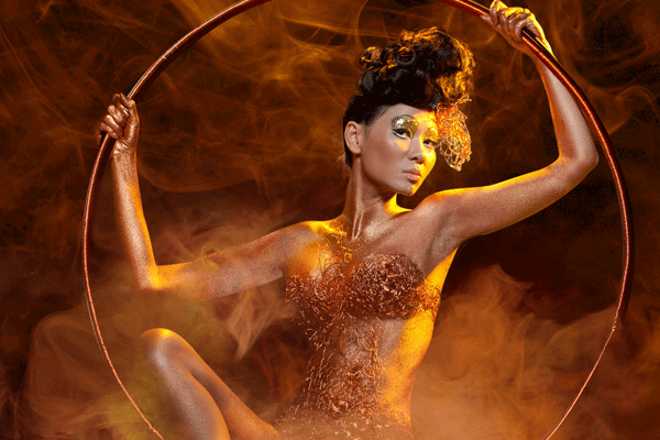 Ba nhan to thoi lan gio moi cho nhac dance Viet hinh anh