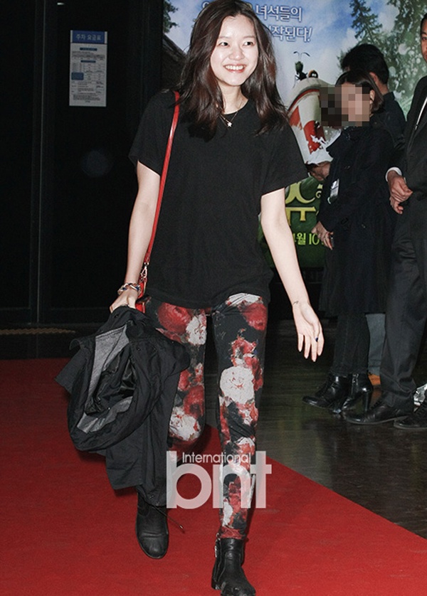 Buổi công chiếu còn có sao nhí đã trưởng thành Ko Ah Sung của phim bom tấn The Host.