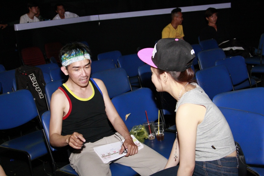 Những lời khuyên, chỉ dẫn thêm của Minh Thuận là một món quà rất có ý nghĩa chó cô thí sinh này vì anh vốn là một người bạn rất thân của Phương Thanh. 